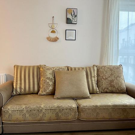 Oldtown Retro Apartment By Marina With Balcony For 6 People Γκντανσκ Εξωτερικό φωτογραφία