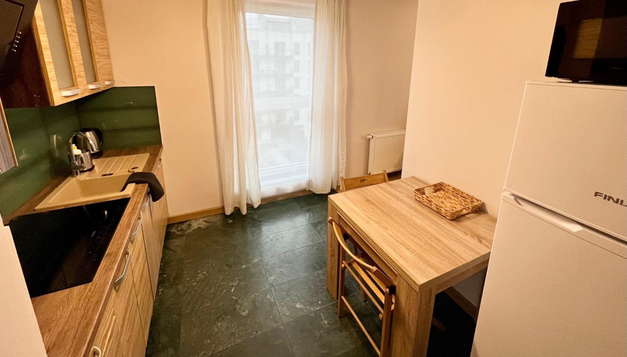 Oldtown Retro Apartment By Marina With Balcony For 6 People Γκντανσκ Εξωτερικό φωτογραφία